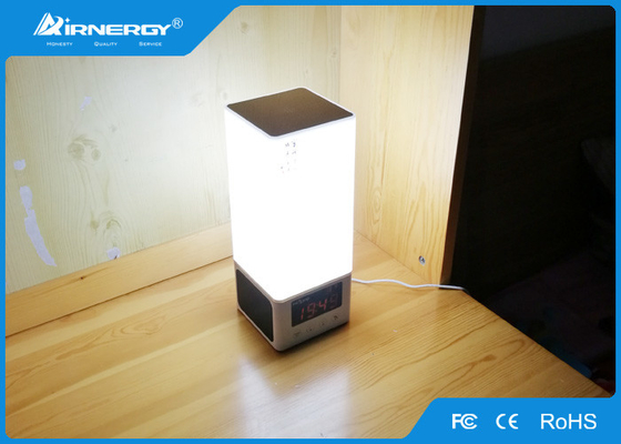Haut-parleur de lampe du contact LED Bluetooth avec le logement pour carte de TF, sensibilité élevée