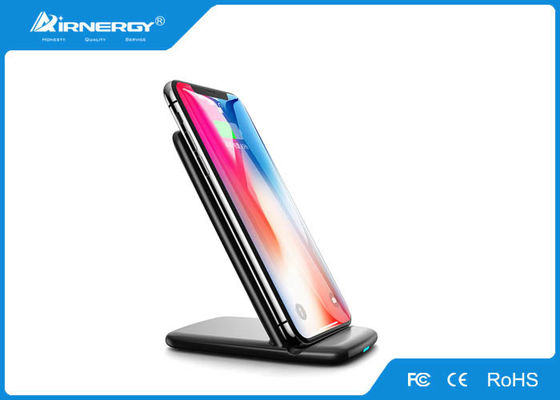 Protection de remplissage de Qi de chargeur rapide sans fil solaire de l'ABS 12v, blanc/noir